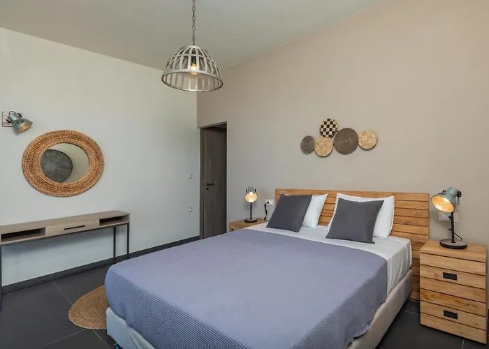Brand New Villa Lefka With Private Pool At Platies