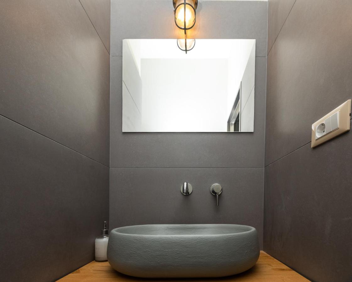 Brand New Lefka With Private Pool At Platies